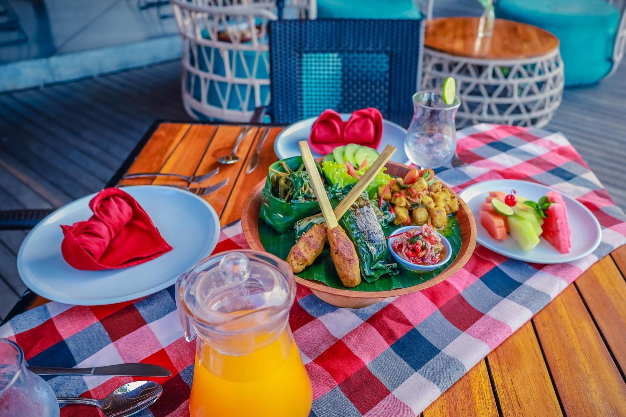 Tijili Hotel Benoa Nusa Dua  Eksteriør bilde